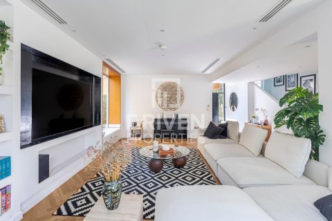 4 غرف نوم فيلا  رقم 120819 3