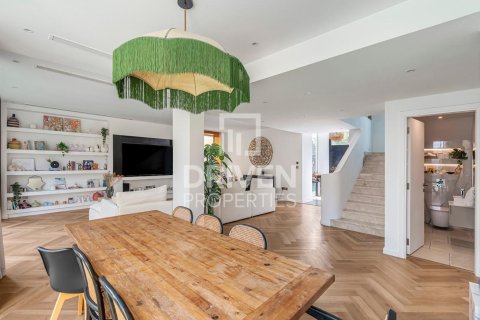 4 غرف نوم فيلا  رقم 120819 6