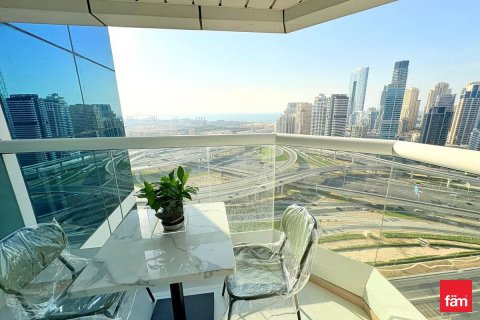 Квартира с 1 спальней №126256 2