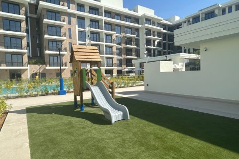 2 bedrooms Apartment in HOLLAND GARDENS RESIDENCE Town Square, UAE No. 147329 17
