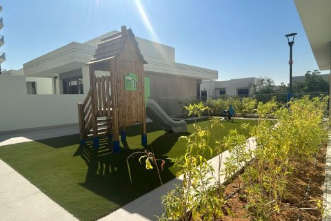 2 bedrooms Apartment in HOLLAND GARDENS RESIDENCE Town Square, UAE No. 147329 15