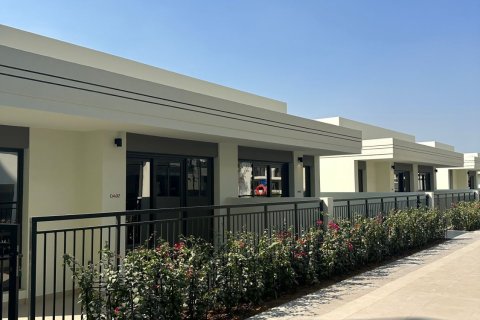 3 غرف نوم شقة في HOLLAND GARDENS RESIDENCE Town Square, الإمارات العربية المتحدة رقم 147328 4