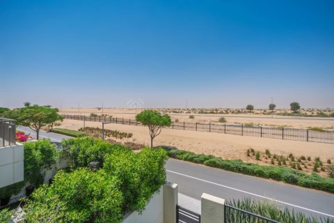 4 bedrooms Townhouse in Town Square, UAE No. 168611 9