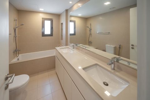 4 bedrooms Townhouse in Town Square, UAE No. 168611 15
