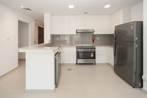 4 bedrooms Townhouse in Town Square, UAE No. 168611 8