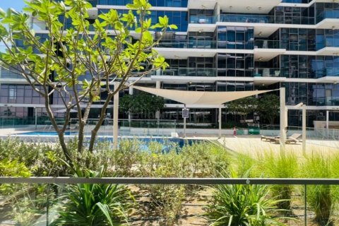 Apartment de 2 dormitorios en DAMAC Hills (Akoya by DAMAC), UAE No. 168609