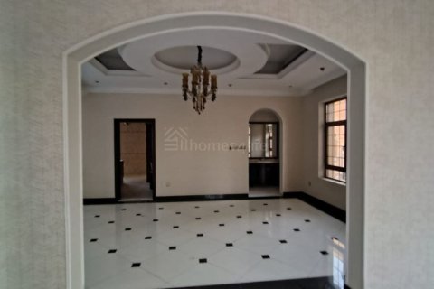 Villa de 5 chambres à Al Barsha 2, UAE No. 168610 3