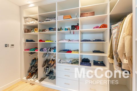 Apartment de 2 dormitorios en Ashjar, UAE No. 74509 11