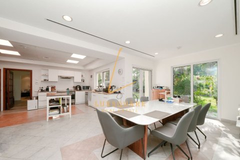 5 bedrooms Villa in Green Community West, UAE No. 164155 4