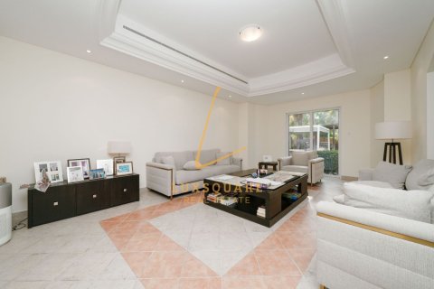 5 bedrooms Villa in Green Community West, UAE No. 164155 31