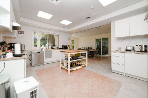 5 bedrooms Villa in Green Community West, UAE No. 164155 10