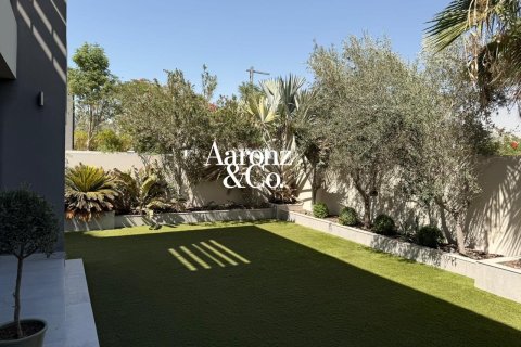 4 bedrooms Villa in Dubai Hills Estate, UAE No. 164153 16