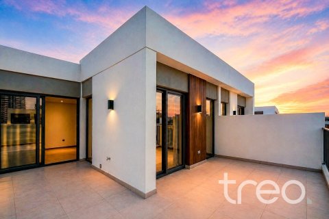 4 bedrooms Townhouse in Aura, UAE No. 200897 3