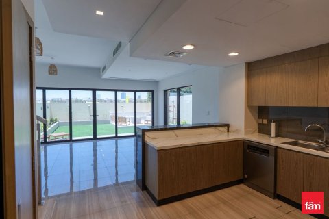 4 غرف نوم فيلا في دبي, الإمارات العربية المتحدة رقم 165459 9