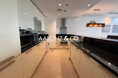 Apartment de 2 dormitorios en Jumeirah Lake Towers, UAE No. 151290 10