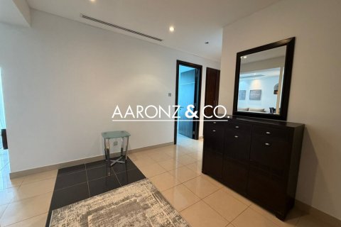 Apartment de 2 dormitorios en Jumeirah Lake Towers, UAE No. 151290 21