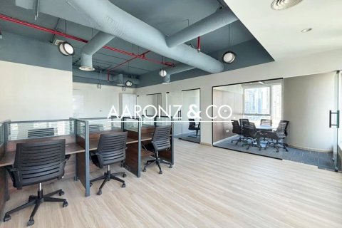 87m² Office in Business Bay, UAE No. 151289 10
