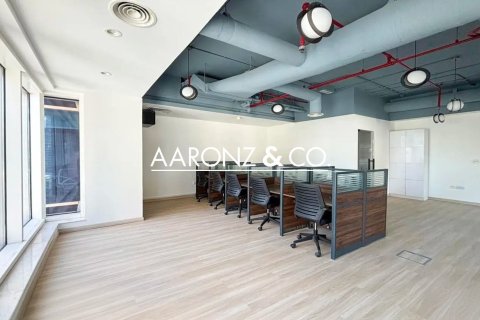 87m² Office in Business Bay, UAE No. 151289 4