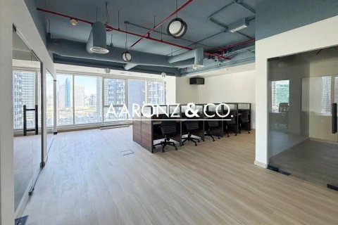 87m² Office in Business Bay, UAE No. 151289 6