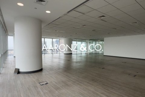 449m² Office in Business Bay, UAE No. 151294 8