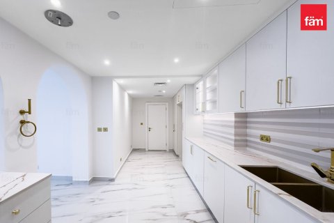 2 bedrooms Apartment in Business Bay, UAE No. 152058 7