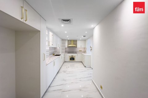 2 bedrooms Apartment in Business Bay, UAE No. 152058 14