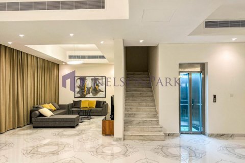 5 bedrooms Villa in Al Khor, Qatar No. 57821 5