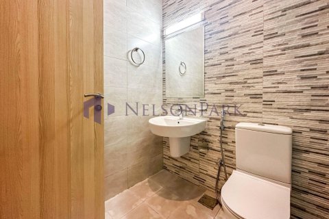 5 bedrooms Villa in Al Khor, Qatar No. 57821 17
