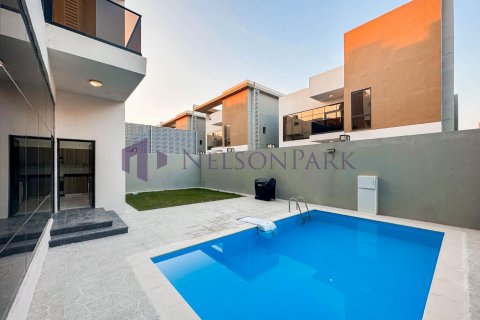 5 bedrooms Villa in Al Khor, Qatar No. 57821 13