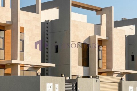 5 bedrooms Villa in Al Khor, Qatar No. 57821 10