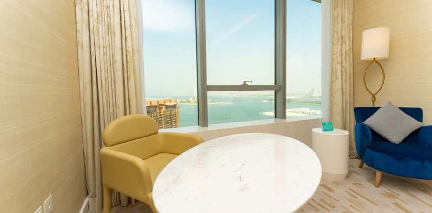 Studio Apartment in Palm Jumeirah, UAE No. 208284