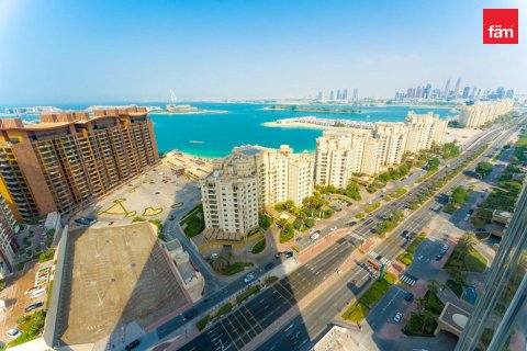 48m² Apartment in Palm Jumeirah, UAE No. 208284 3