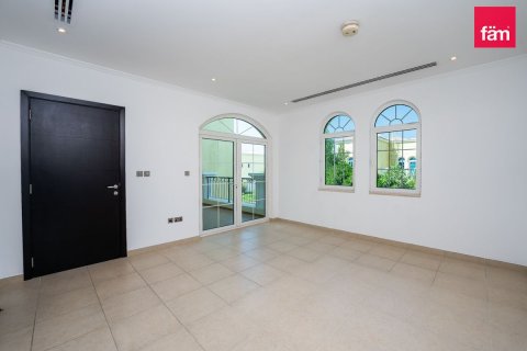 3 bedrooms Villa in Jumeirah Park, UAE No. 208285 3