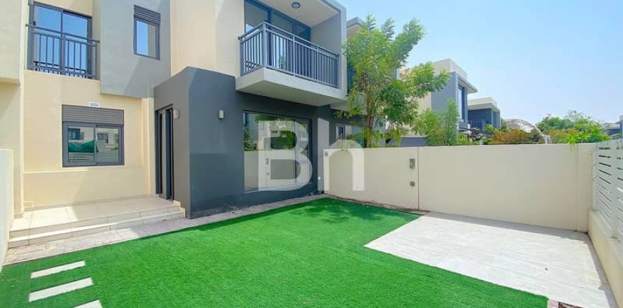 Townhouse de 3 dormitorios  No. 114274