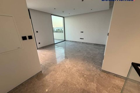 Villa de 4 dormitorios  No. 114271 8