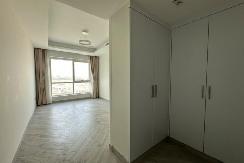 1 bedroom Apartment in Jumeirah Islands, UAE No. 183371 9