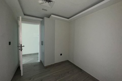 1 bedroom Apartment in Jumeirah Islands, UAE No. 183371 14