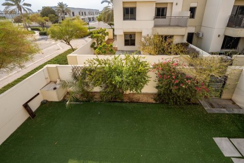 4 bedrooms Townhouse in Noor Townhouses, UAE No. 199724 6