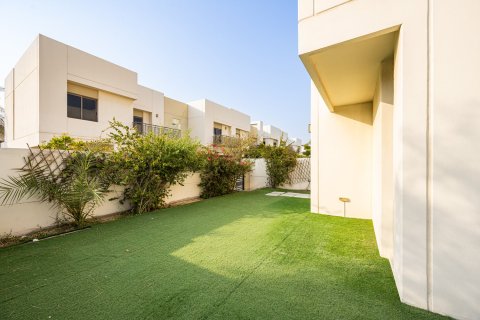 4 bedrooms Townhouse in Noor Townhouses, UAE No. 199724 5