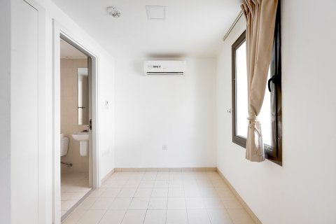 4 bedrooms Townhouse in Noor Townhouses, UAE No. 199724 14