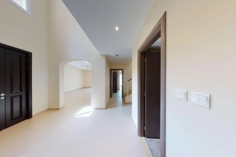 4 bedrooms Villa in Dubai Silicon Oasis, UAE No. 199722 3