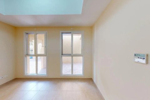 4 bedrooms Villa in Dubai Silicon Oasis, UAE No. 199722 9