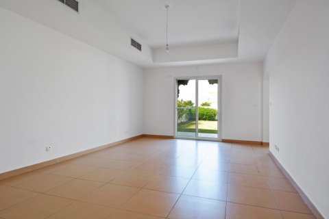 3 bedrooms Villa in Dubai Silicon Oasis, UAE No. 199720
