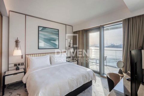 Квартира с 1 спальней в Address Harbour Point, ОАЭ №192410 6