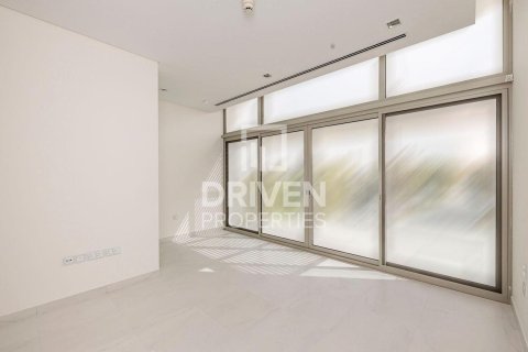 5 bedrooms Villa in District One, UAE No. 192411 17