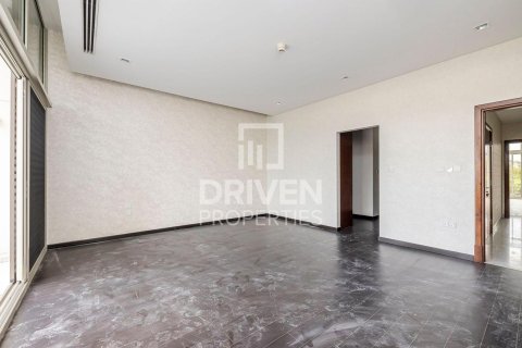 5 bedrooms Villa in District One, UAE No. 192411 13