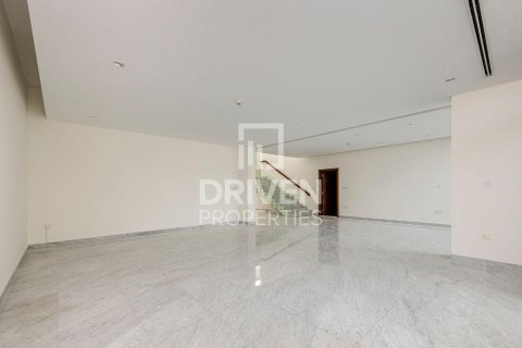 5 bedrooms Villa in District One, UAE No. 192411 5