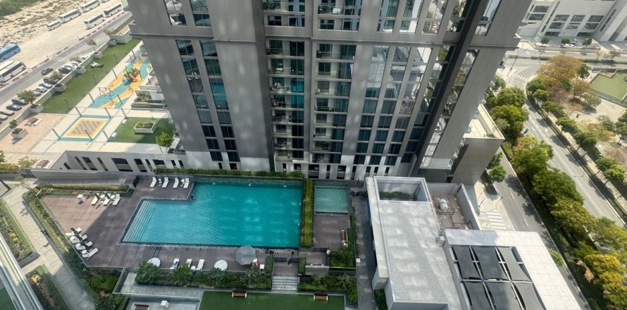 2 bedrooms Apartment in Dubai, UAE No. 188265