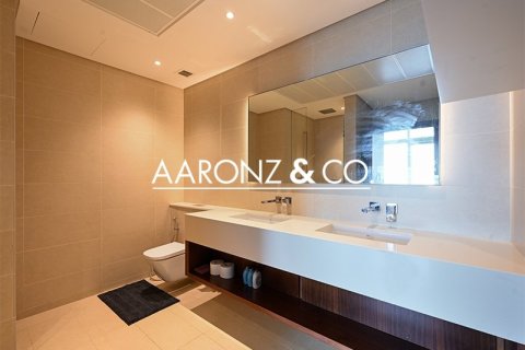 Квартира с 2 спальнями  №132731 11