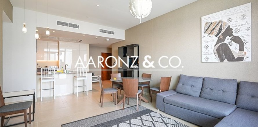 Квартира с 2 спальнями  №132731